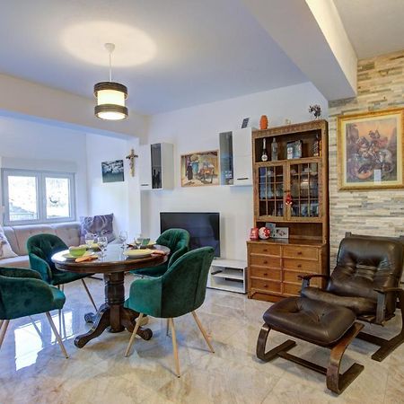 Appartement House Of Velebit Adria à Senj  Extérieur photo