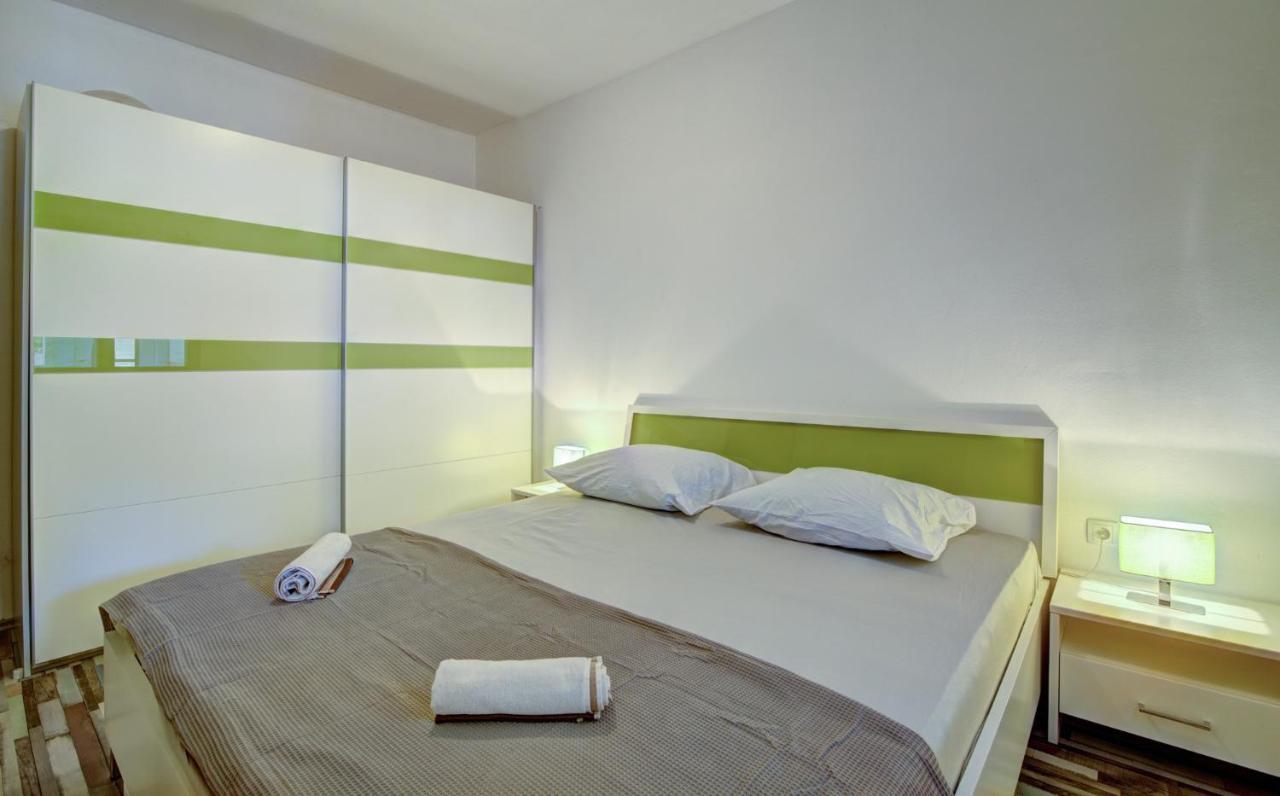 Appartement House Of Velebit Adria à Senj  Extérieur photo
