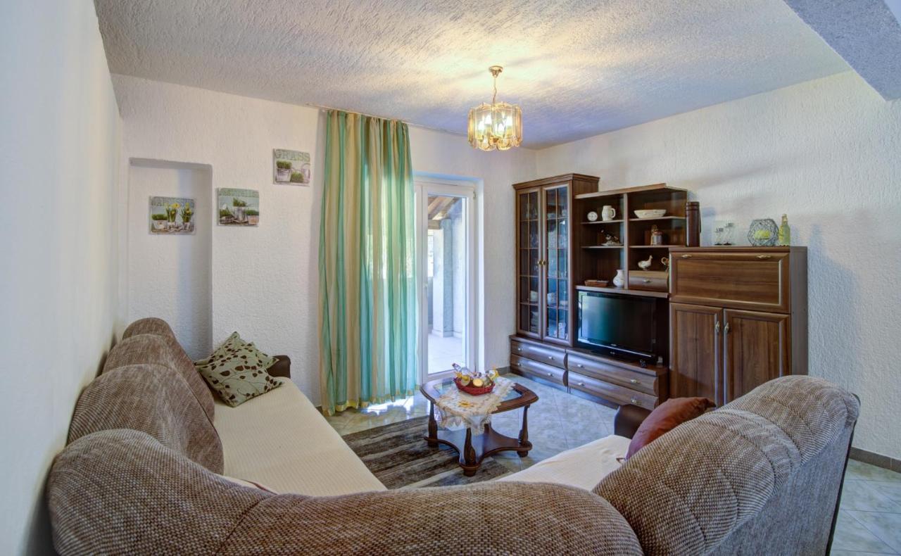 Appartement House Of Velebit Adria à Senj  Extérieur photo