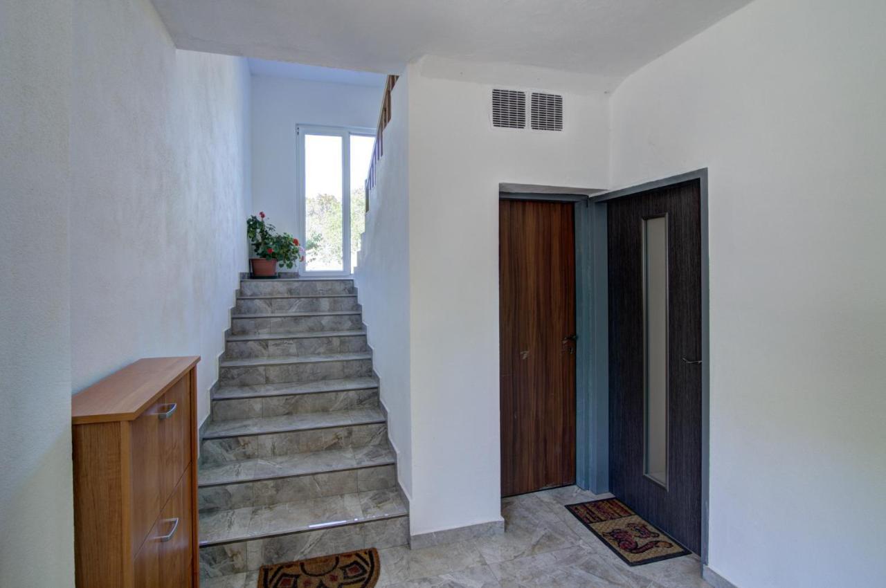 Appartement House Of Velebit Adria à Senj  Extérieur photo