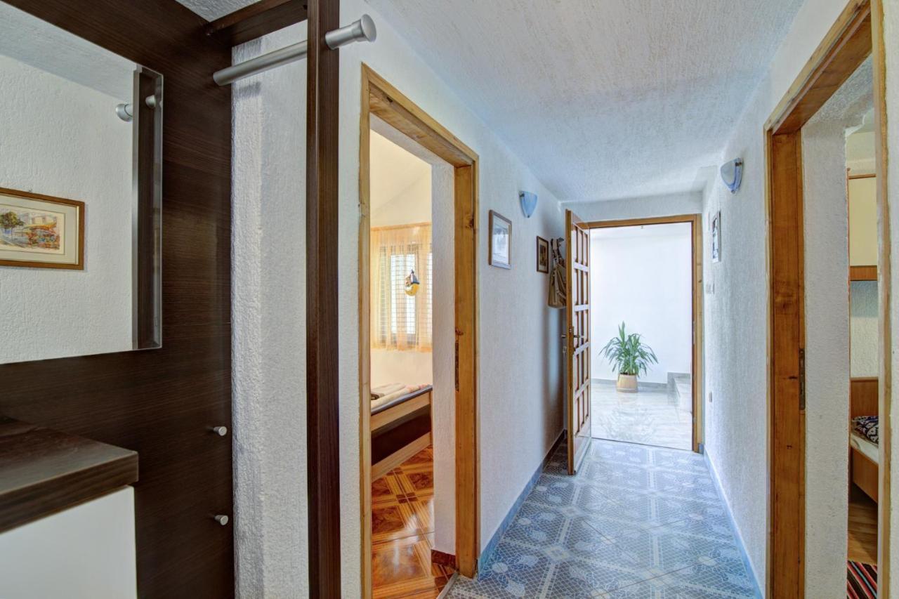 Appartement House Of Velebit Adria à Senj  Extérieur photo
