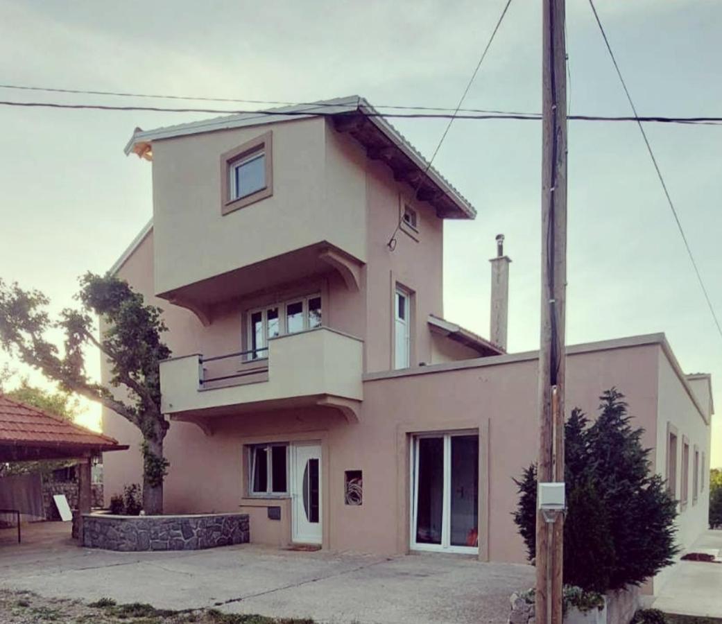Appartement House Of Velebit Adria à Senj  Extérieur photo